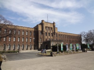 大阪城・梅桃 076・旧大阪市立博物館 (640x480)