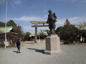 大阪城・梅桃 085・豊国神社 (640x480)