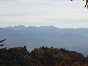 高取山 162・台高と大峰の山々 (640x480)