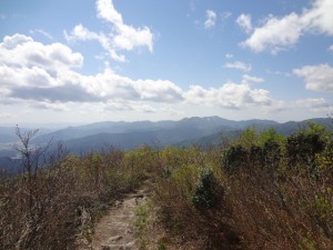取立山 157・大日山と浄法寺山 (640x480)