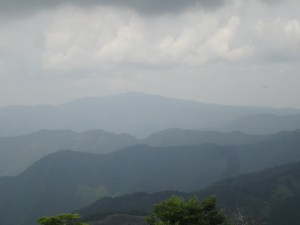 三室山 112・氷ノ山 (640x480)