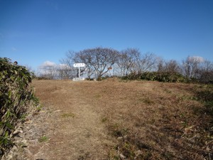 泉山 110・泉山山頂 (640x480)